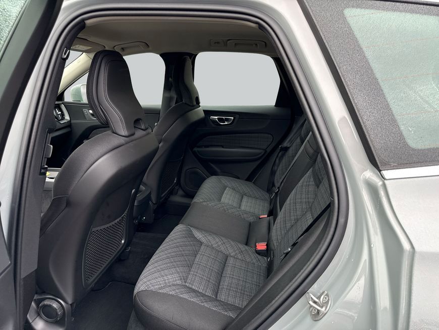 Volvo XC60 B5 B AWD Core