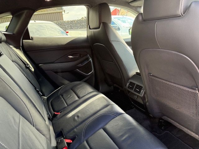 Jaguar E-Pace R-Dynamic Black AWD/ACC/Anhängerkupplung