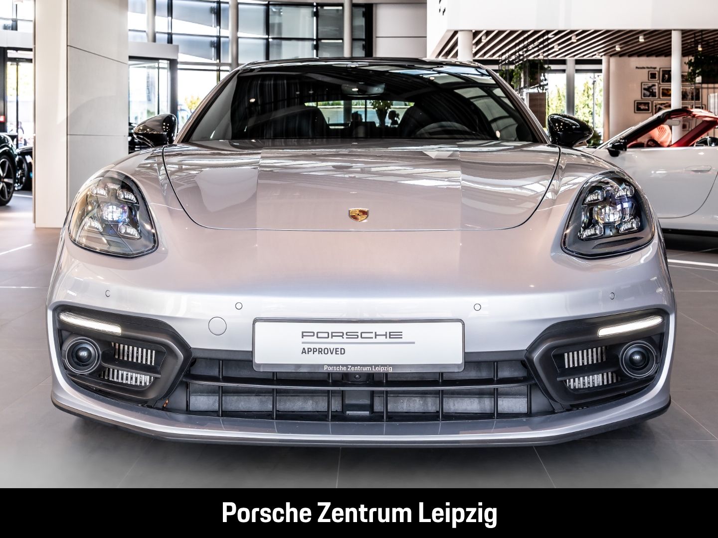 Porsche Panamera E-Hybrid Sport Turismo Platinum Edition