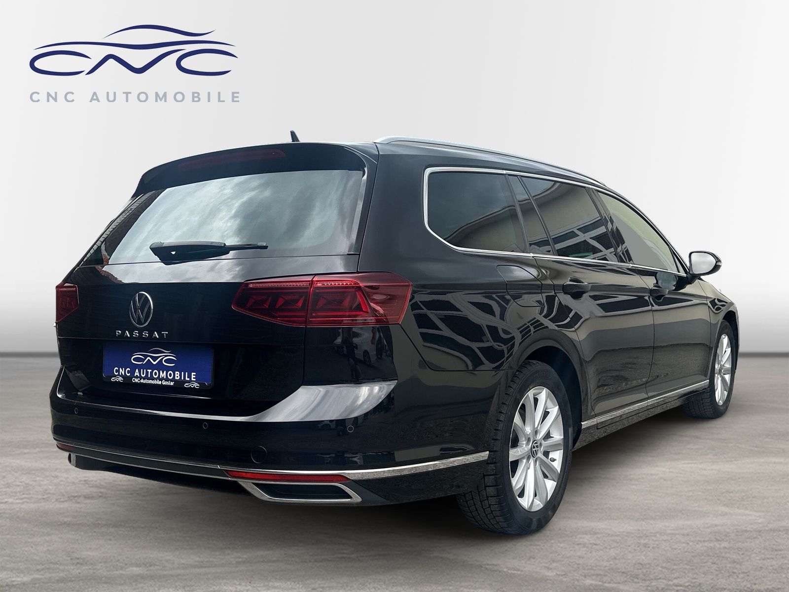 Volkswagen Passat Variant DSG Elegance - Samsaru's Car Outlet