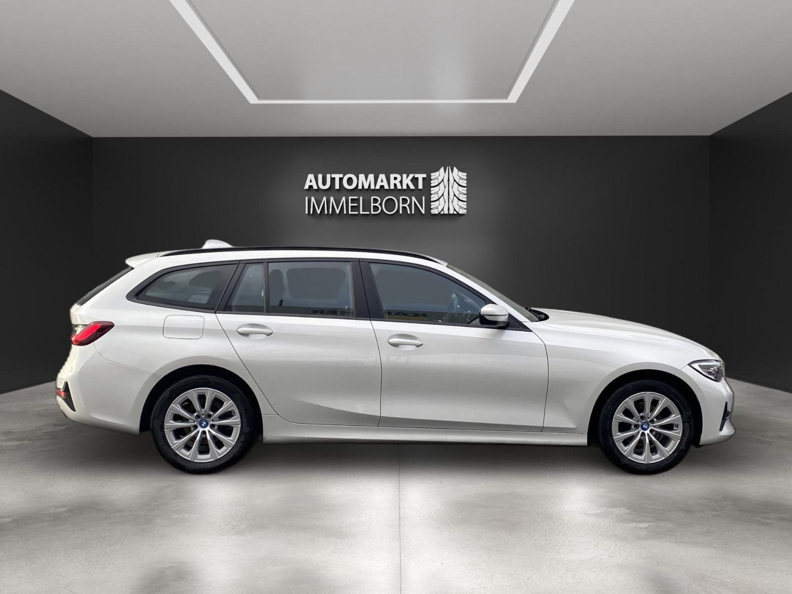 BMW 320 d - Samsaru's Car Outlet