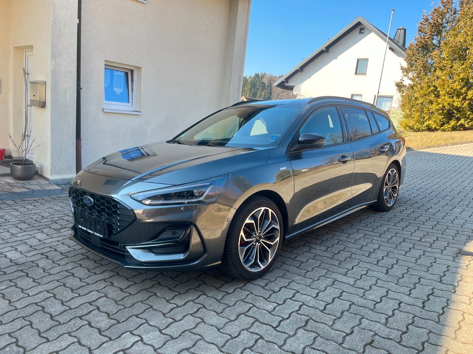 Ford Focus Turnier ST-Line X - Matrix LED, B&O, ACC