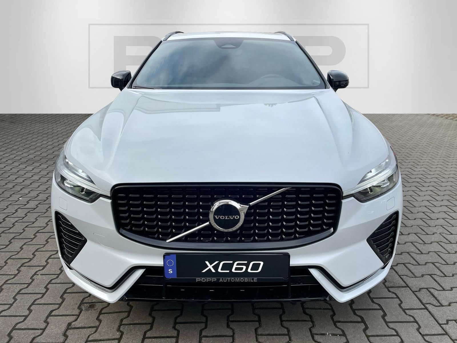 Volvo XC60 B4 AWD Plus Dark 4xSHZ ACC BLIS FHZ STDHZ