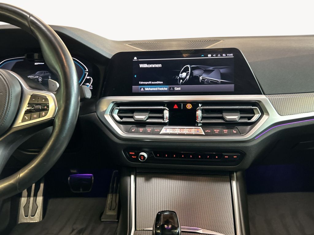 BMW 330e M Sport - Samsaru's Car Outlet