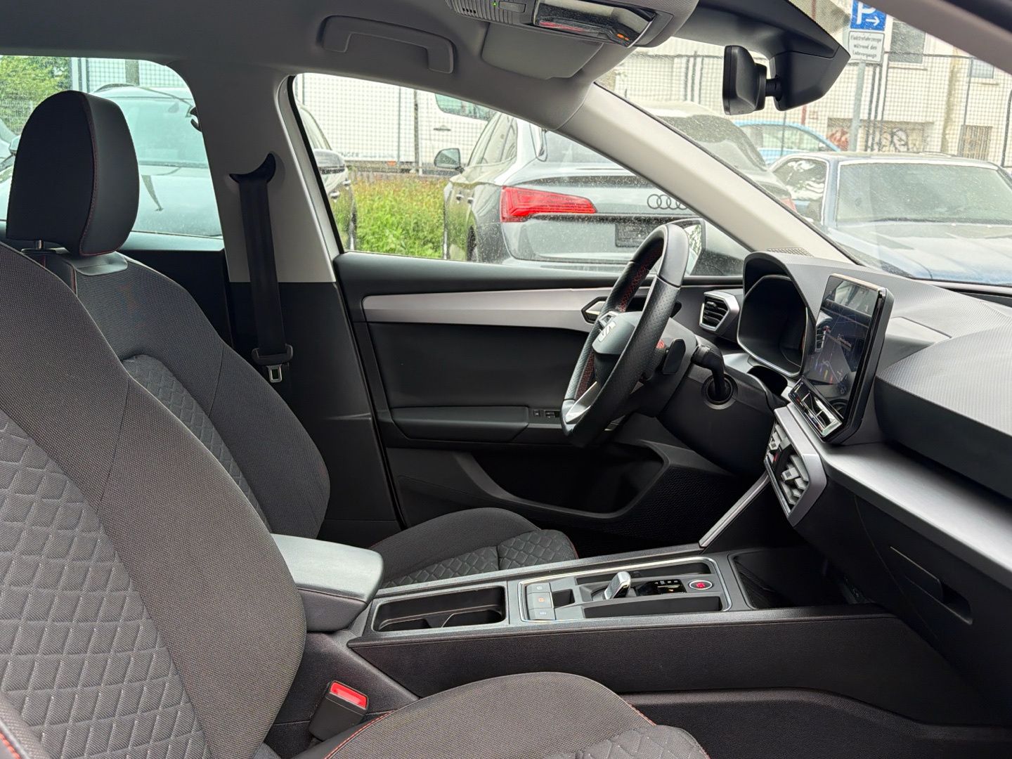 Seat Leon Sportstourer FR 2.0 TDI DSG CarPlay ACC AHK