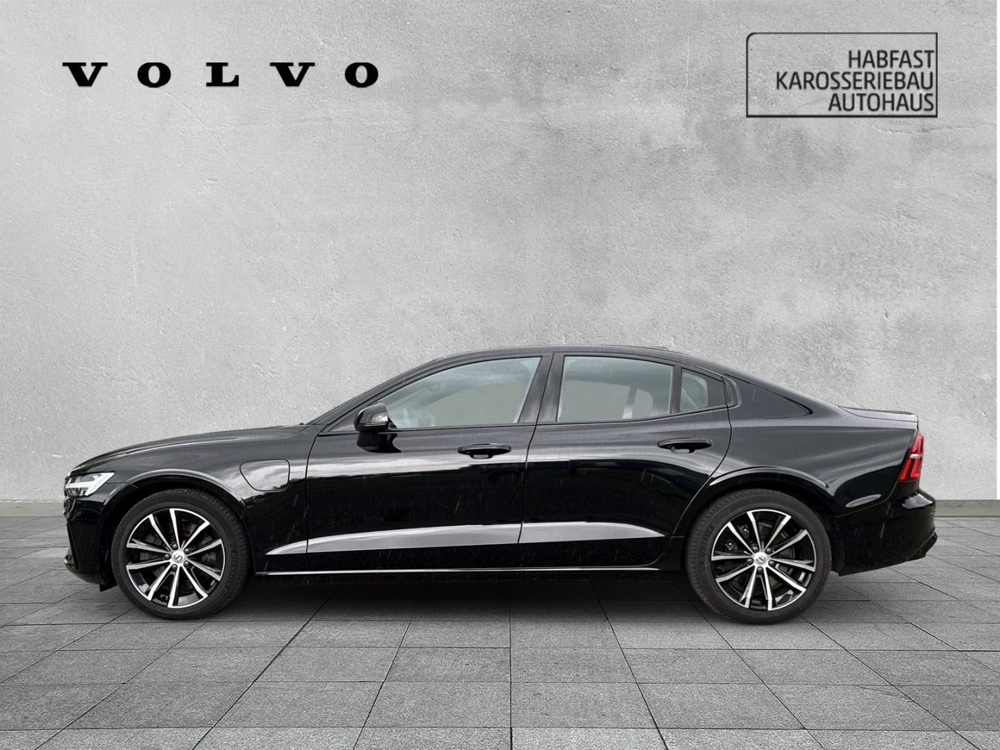 Volvo S60 Plus Dark Plug-In Hybrid AWD T8 Twin Engine
