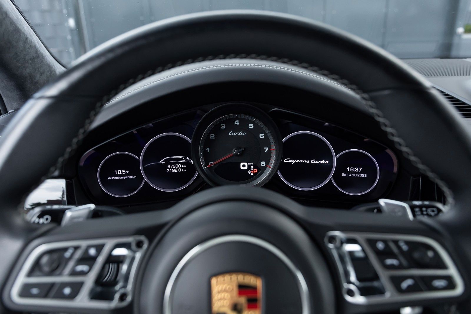 Porsche CAYENNE TURBO SPORT DESIGN HUD PCCB APPROVED