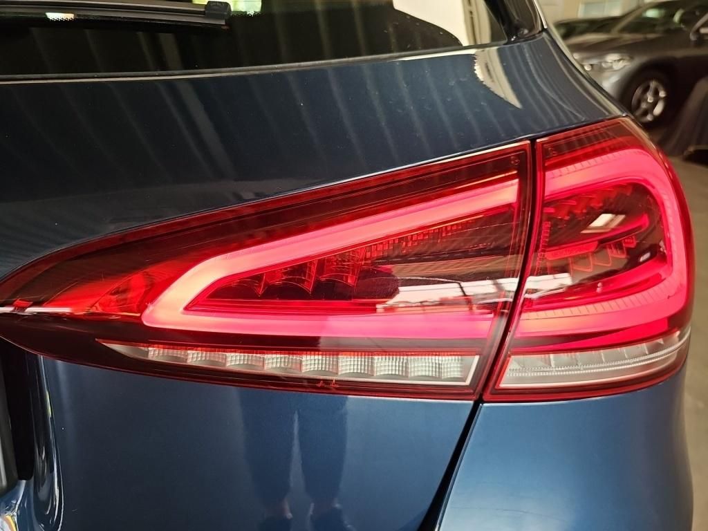 Mercedes-Benz A 200 Progressive - Samsaru's Car Outlet