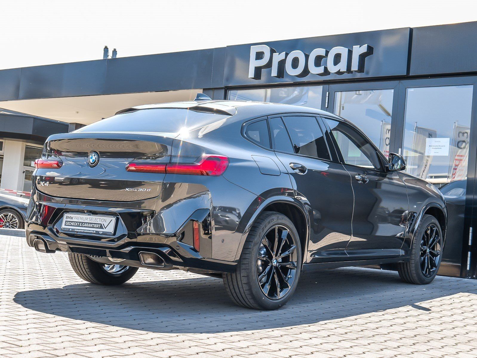 BMW X4 xDrive30d M Sport PANO ACC AHK RFK NAVI LED