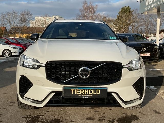 Volvo XC60 B4 Plus Dark 2WD ACC PANO Standhz Allwetter