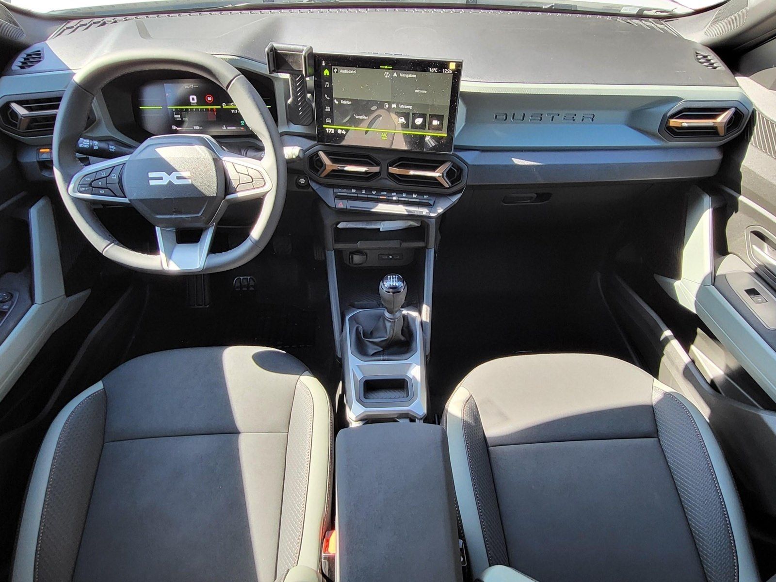 Dacia Duster 1.2 TCe 130 Extreme 2WD - Samsaru's Car Outlet