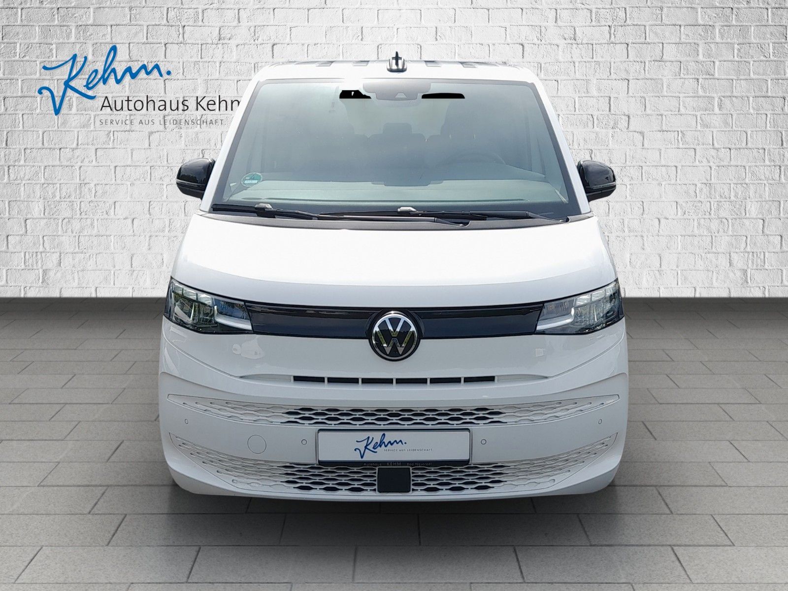 Volkswagen Multivan T7 2.0 TDI - Samsaru's Car Outlet