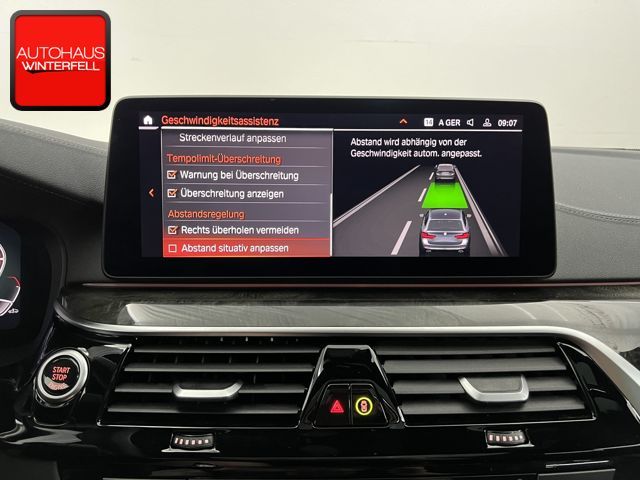 BMW 530 i xDrive Touring Luxury Line PANO+AHK+STANDH