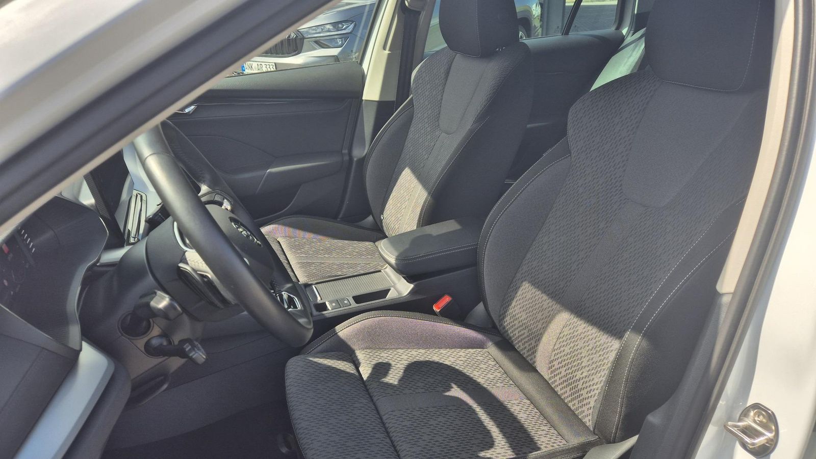 Skoda Octavia Combi 2.0 TDI Clever - Samsaru's Car Outlet