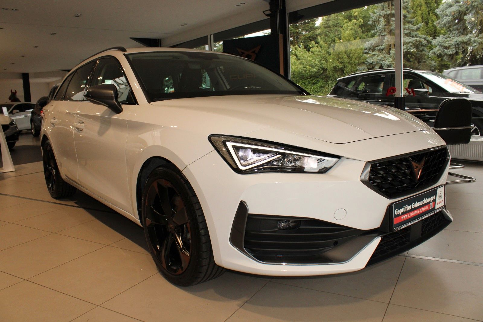 Cupra Leon Sportstourer DSG - Samsaru's Car Outlet