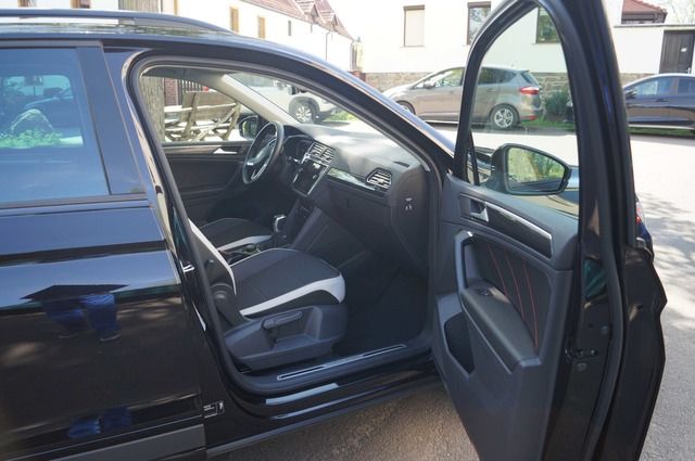 Volkswagen Tiguan Urban Sport 4Motion - Samsaru's Car Outlet