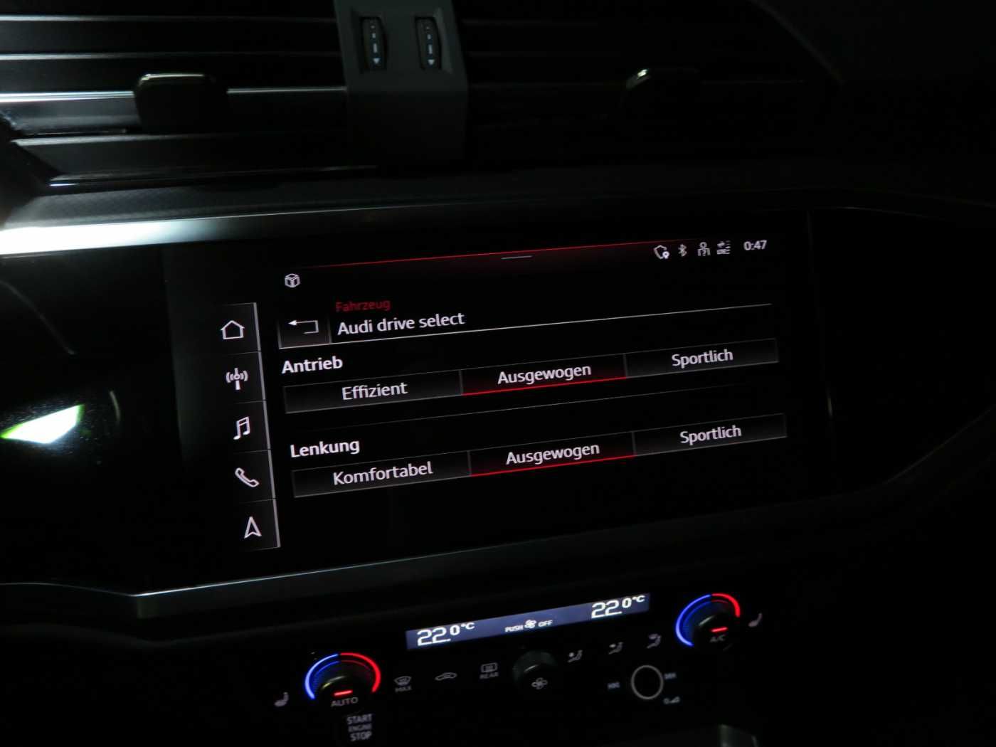 Audi Q3 40 TDI 2.0 SCR quattro S tronic S line Navi