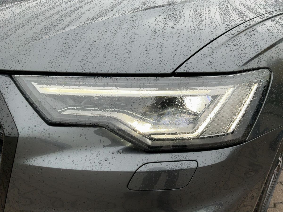 Audi A6 Avant 50 TDI S-TR QU S-LINE MATRIX+ACC+PANO