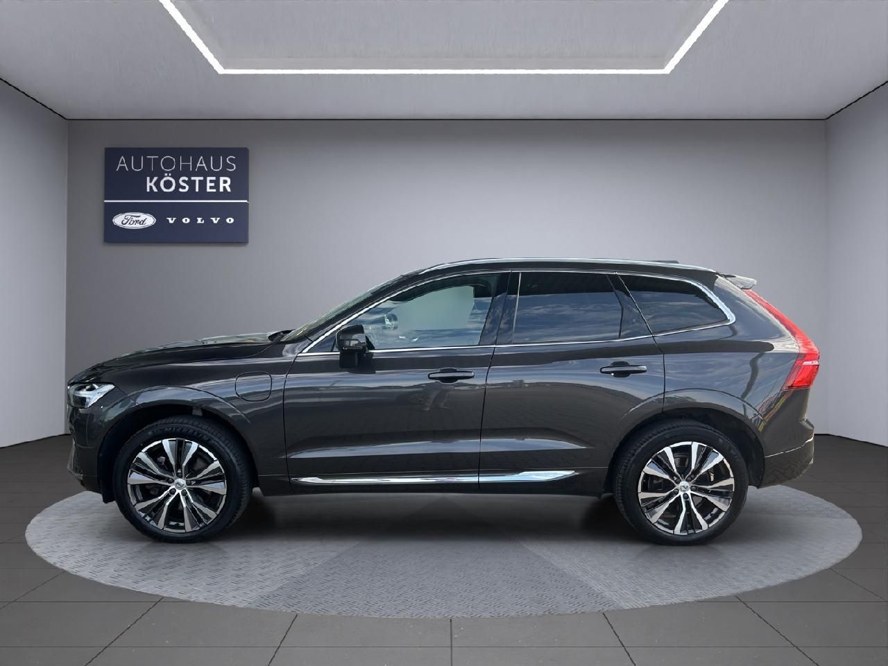 Volvo XC60 Inscription T8 Recharge *AHK*Xenium Paket