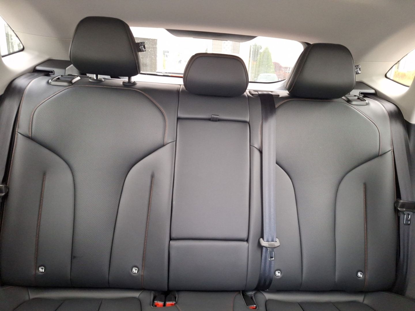 MG HS Hybrid+ Luxury LED LHZ 360° SHZ Navi Tempomat