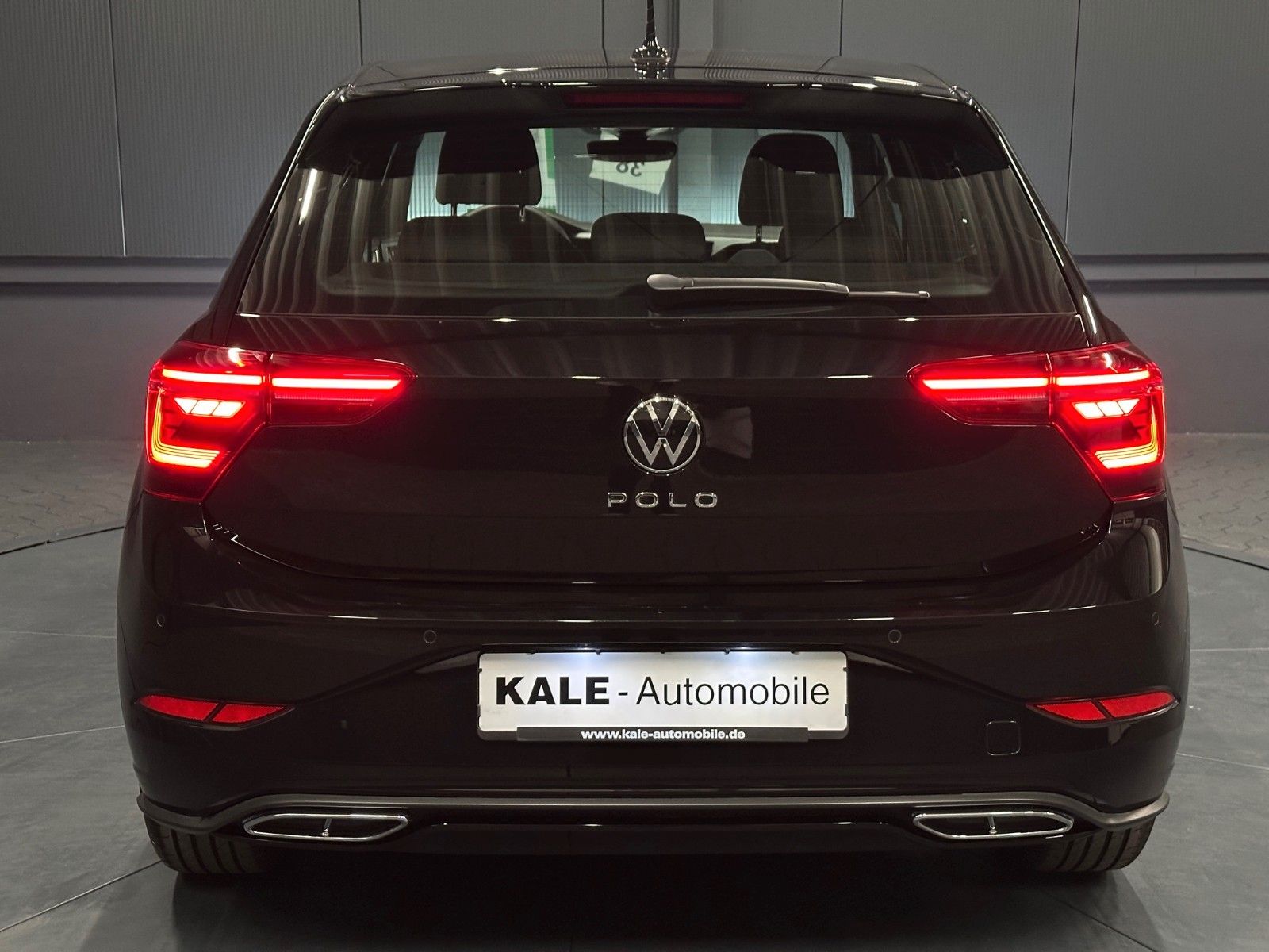Volkswagen Polo VI R-Line *NAVI*IQ.Drive*KAMERA*CarPlay*ACC