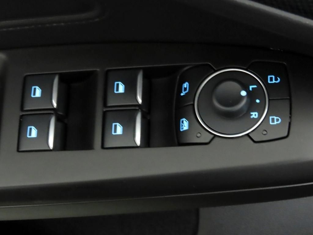 Ford Focus Turnier 1.0M-Hybrid Aut ST-Line X iACC+AHK