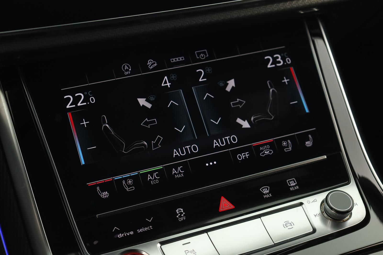 Audi RS Q8 SUV performance Laser Pano Vmax RSAbgas 23