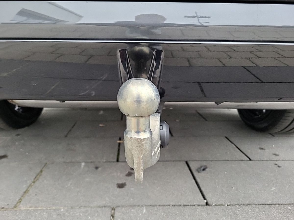 BMW X5 xDrive40d M SPORT Sitzbelüft AHK HeadUp Pano