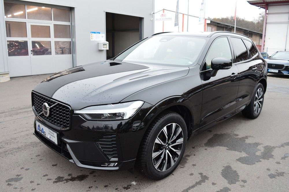 Volvo XC60 B4 D AWD Plus Dark Auto *Nappa Amber+AHK+WR