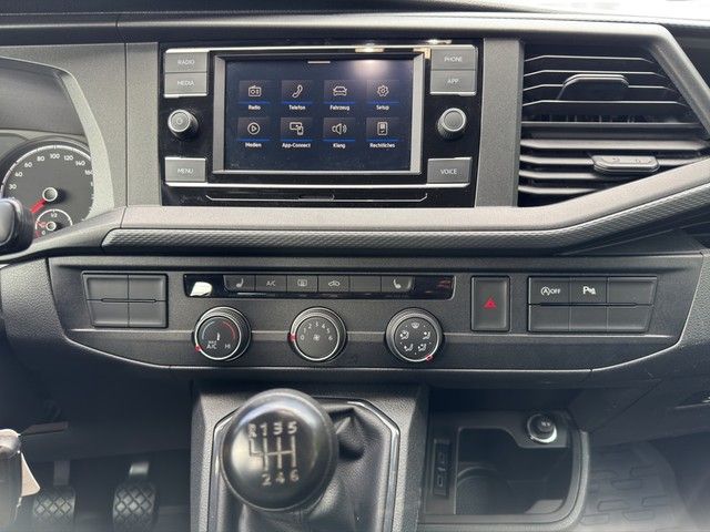 Volkswagen T6.1 Multivan 2.0 TDI Family - Samsaru's Car Outlet
