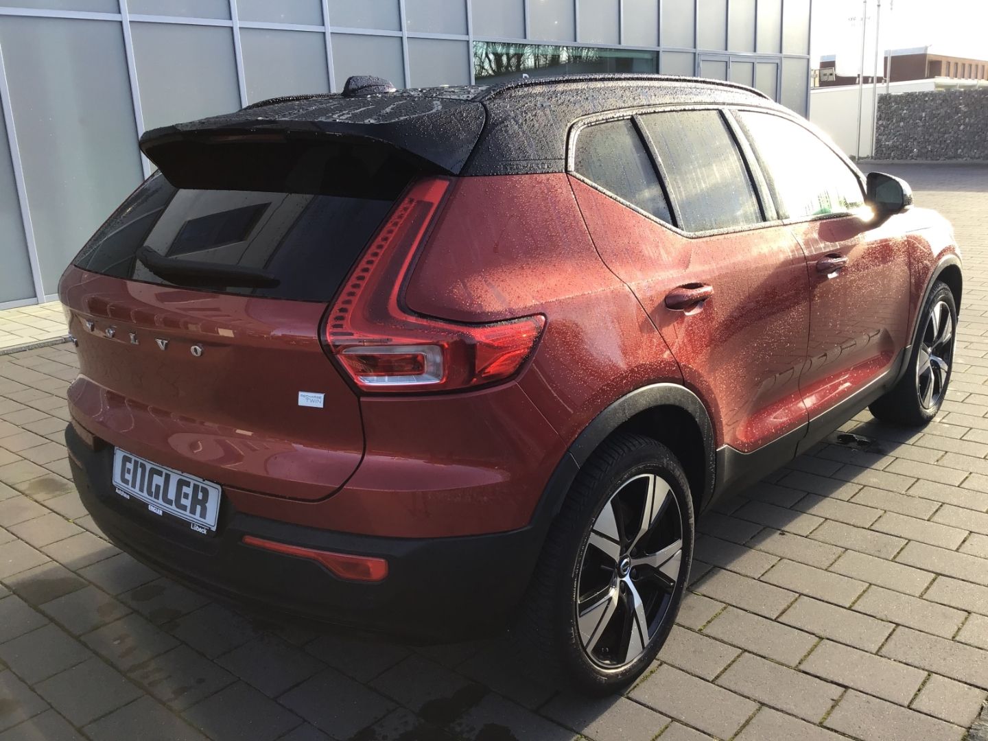 Volvo XC40 Pro Recharge AWD Cam AHK PanoDach