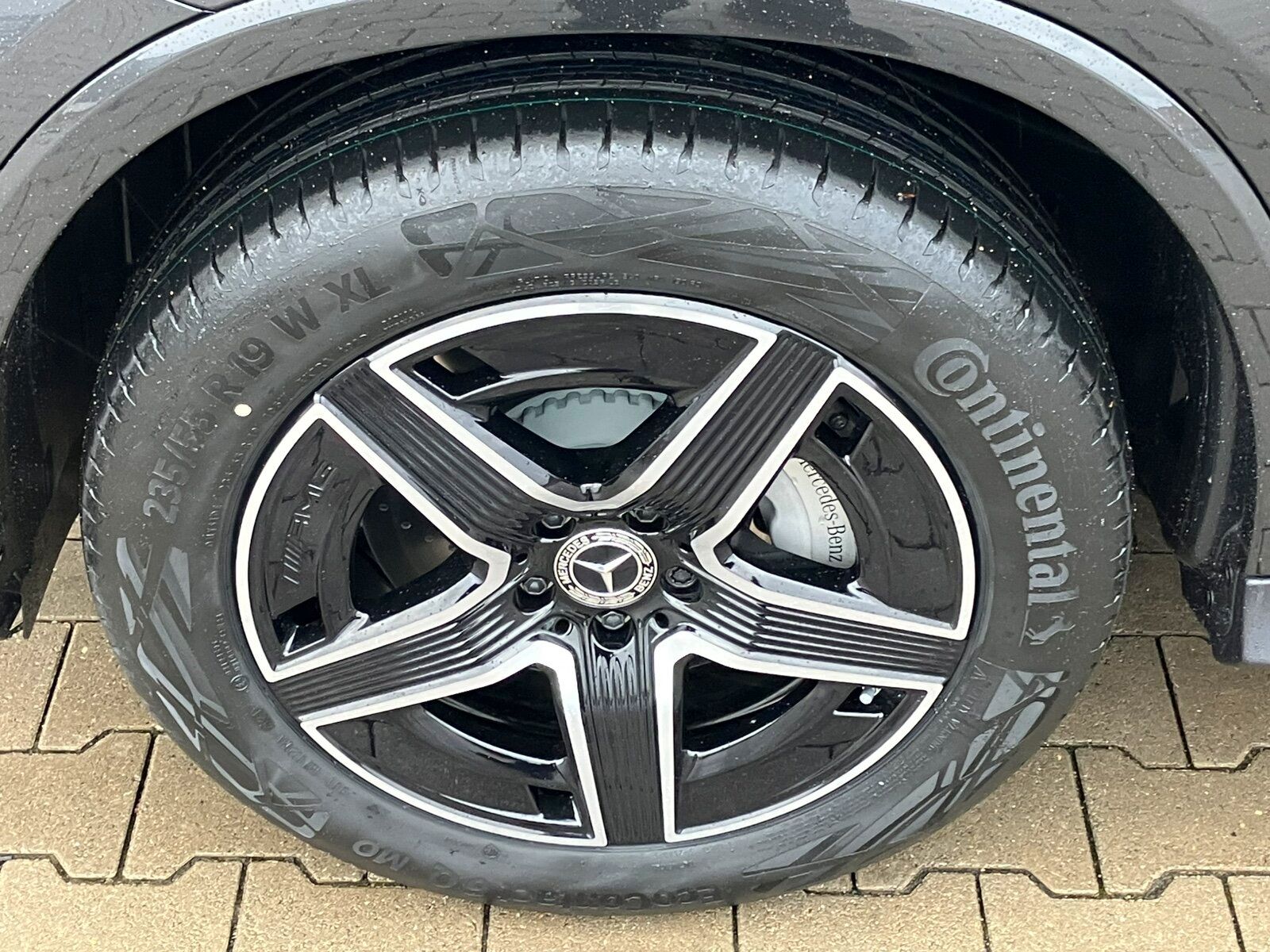 Mercedes-Benz GLC 300 de 4M AMG Line DIGITAL LIGHT*AHK*Pano-D.
