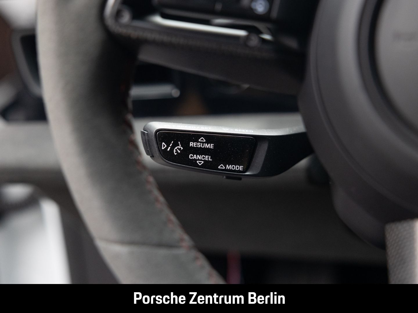 Porsche Taycan GTS Sport Turismo BOSE Luftfederung LED