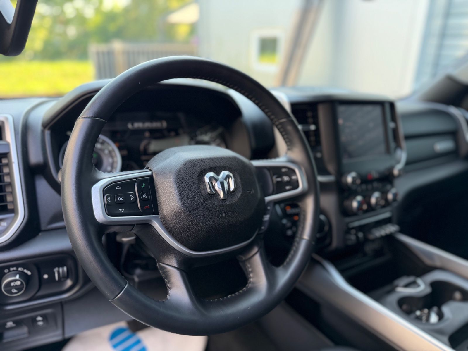 Dodge RAM 5,7 V8 HEMI-WIDEBODY-SPORT/EDITION-CREW CAB