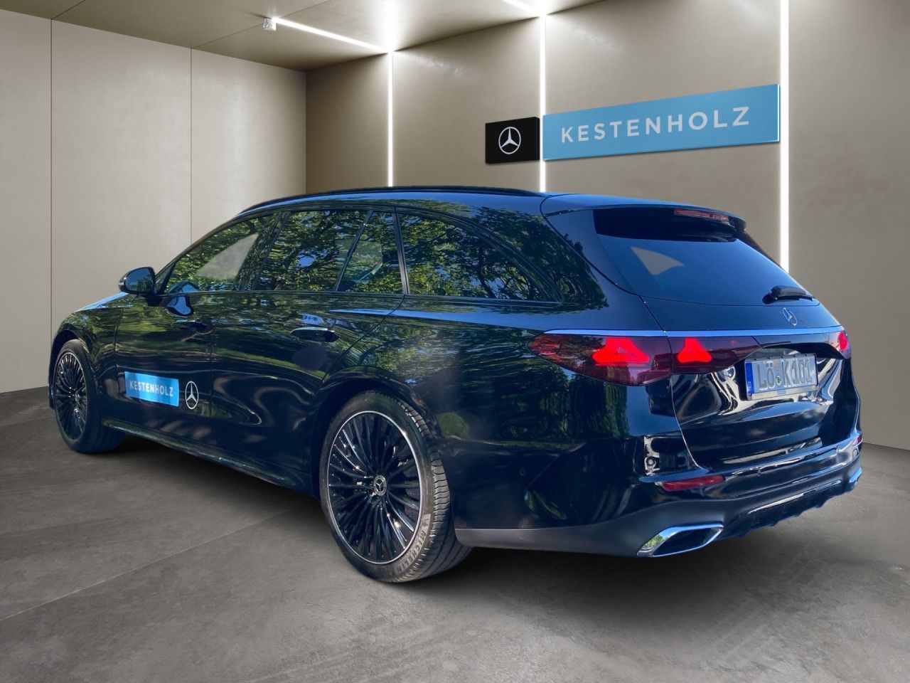 Mercedes-Benz E 450 d T 4Matic AMG+HUD+DIGITAL+AHK+PANO