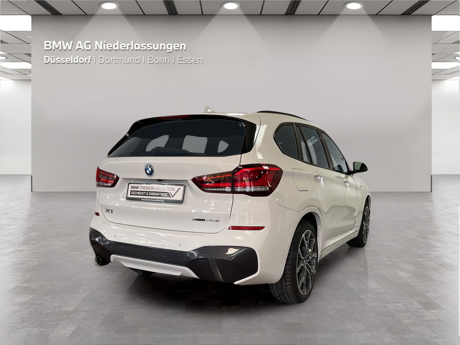 BMW X1 xDrive25e M Sport - Samsaru's Car Outlet
