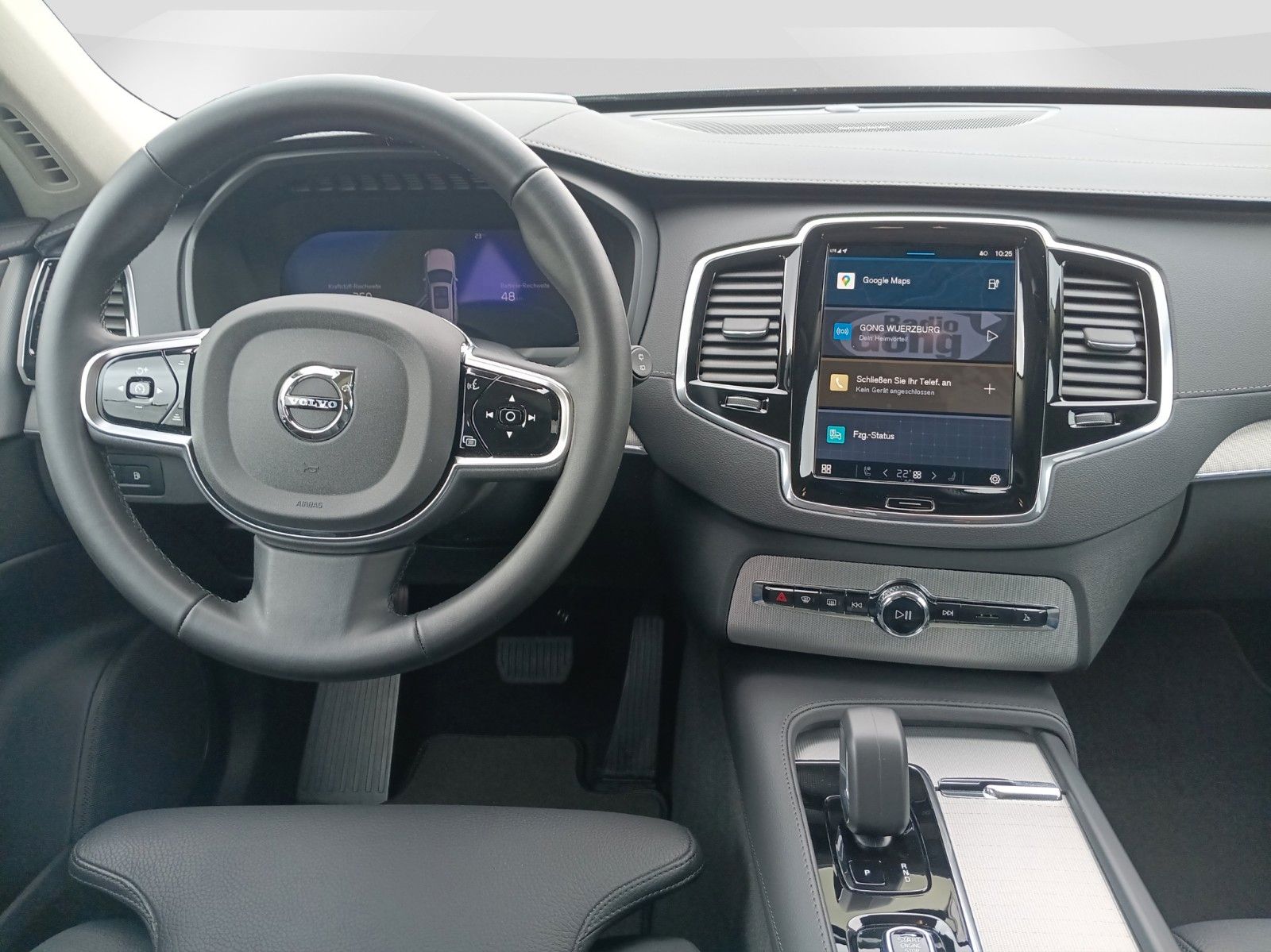 Volvo XC90 T8 Twin Engine AWD - Samsaru's Car Outlet