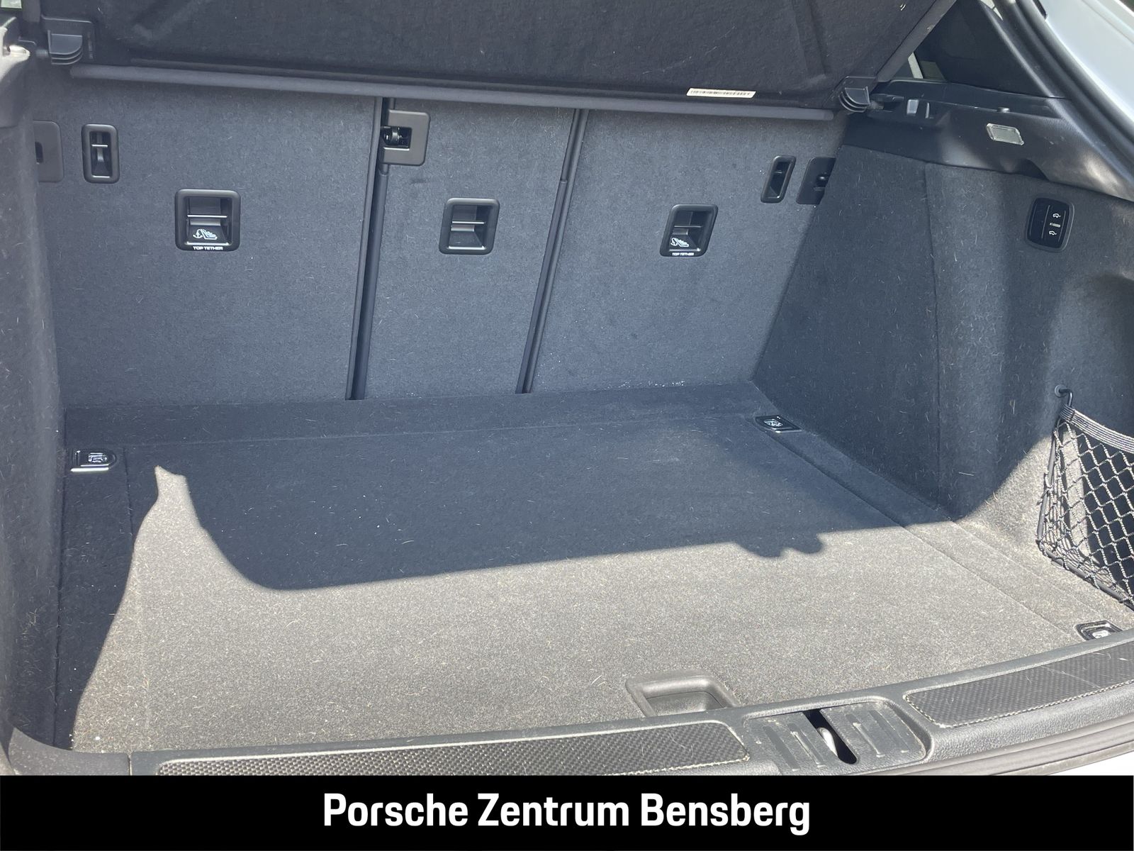 Porsche Macan GTS Pano StHz 18W ACC Surround View