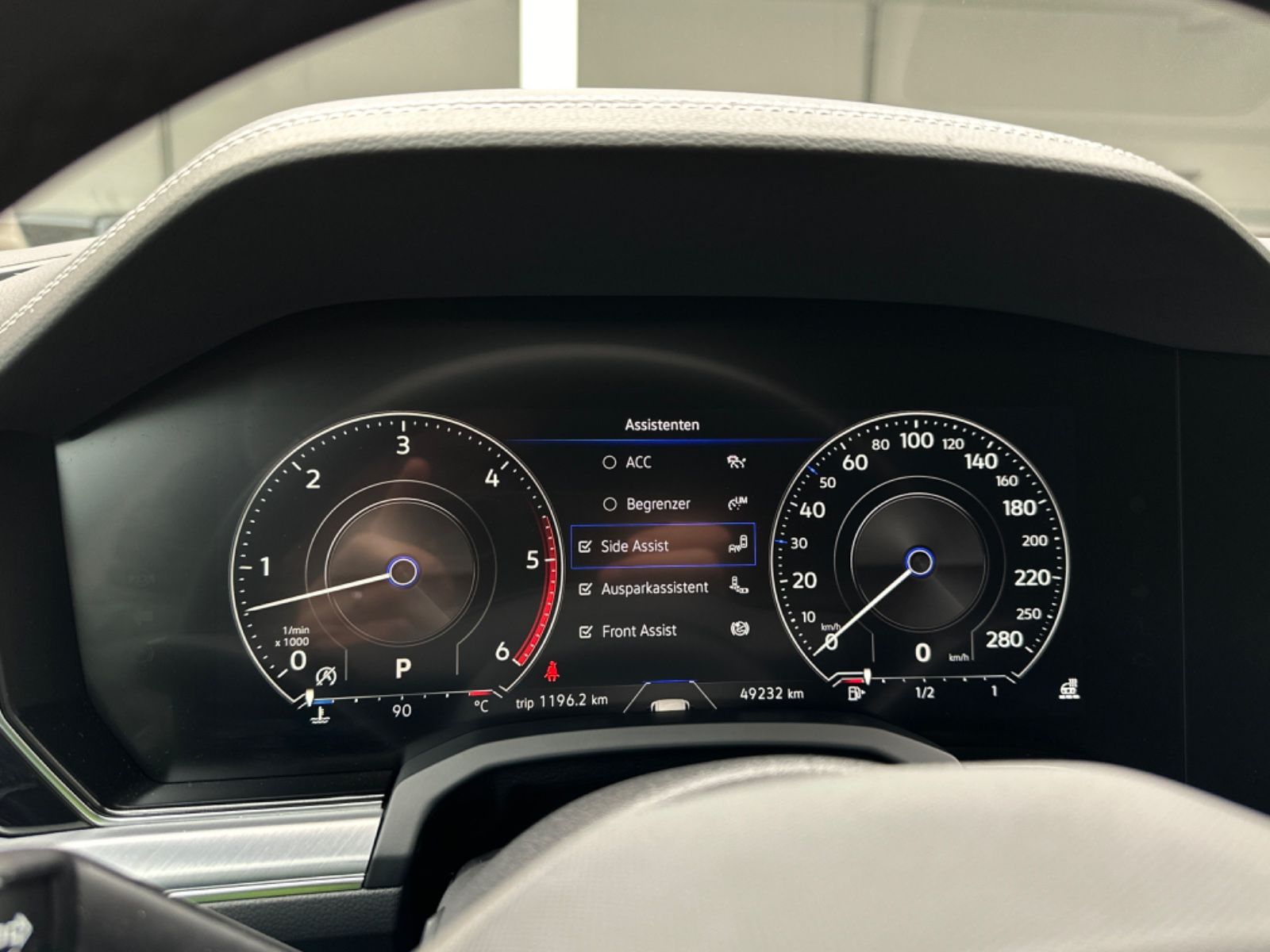 Volkswagen Touareg 3.0 TDI 4M Elegance - Samsaru's Car Outlet