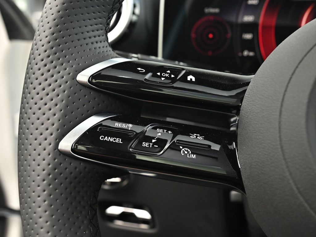 Mercedes-Benz GLC 220 d 4M Coupé AMG-Line - Samsaru's Car Outlet