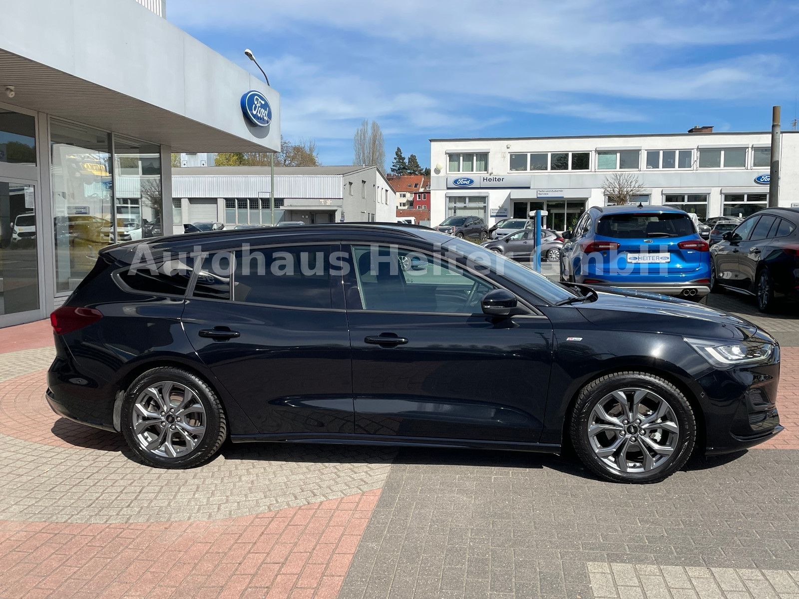 Ford Focus Automatik ST-Line X /155PS+Head-Up+ACC+AHK