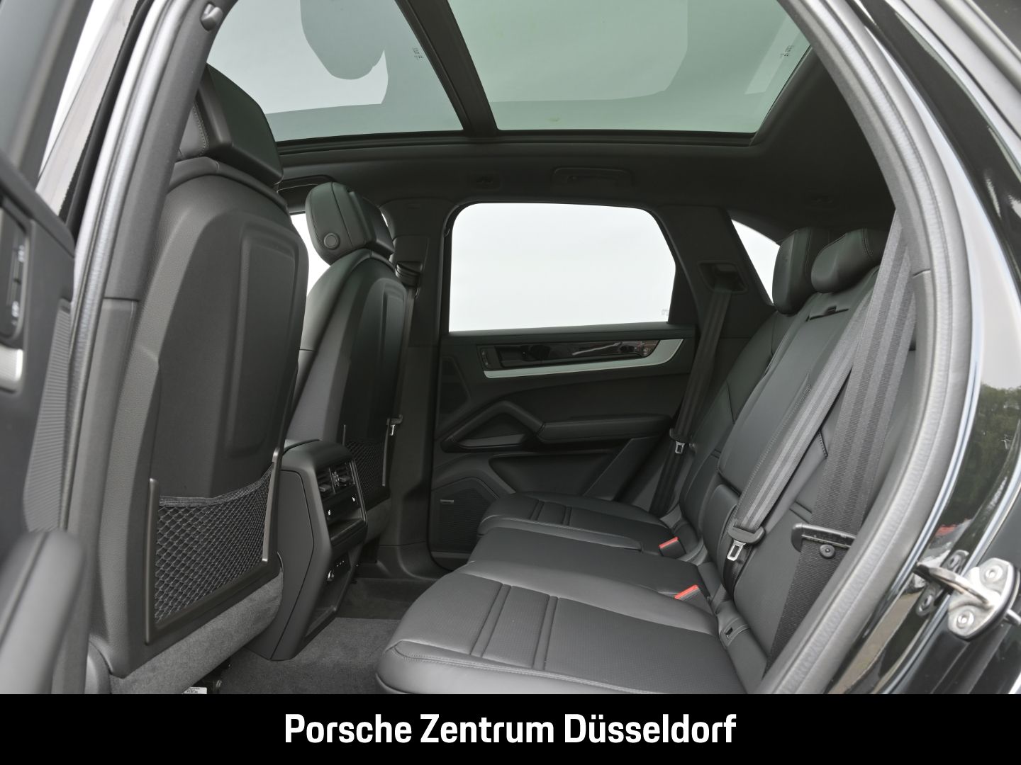 Porsche Cayenne E-Hybrid Surround-View InnoDrive Head-Up