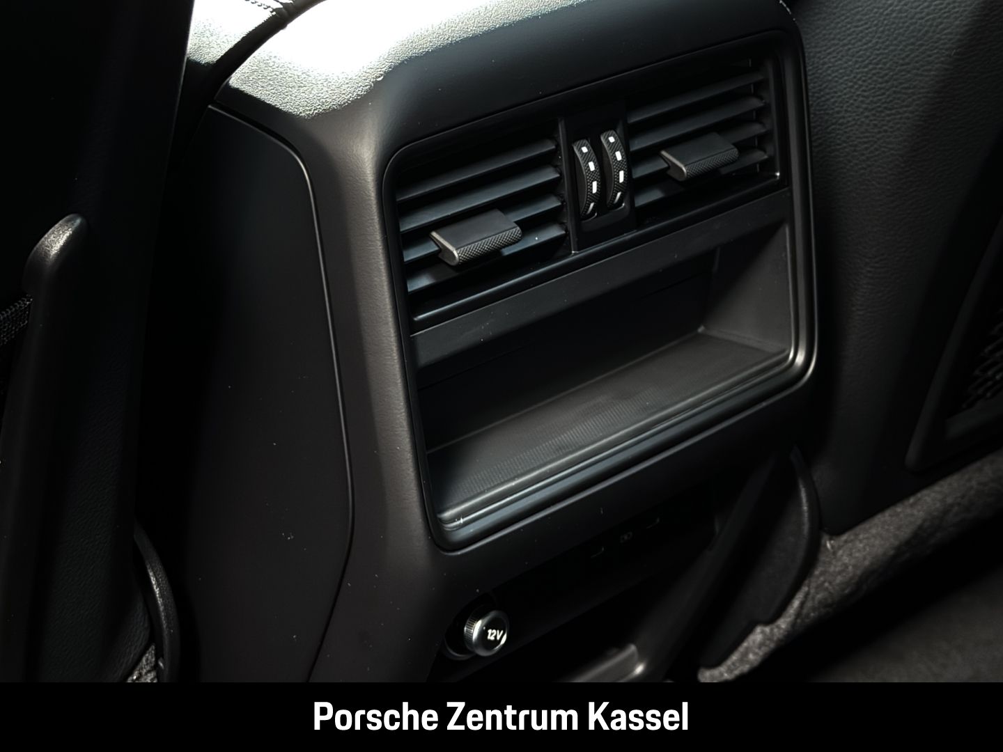 Porsche Cayenne E-Hybrid Coupe Matrix LED