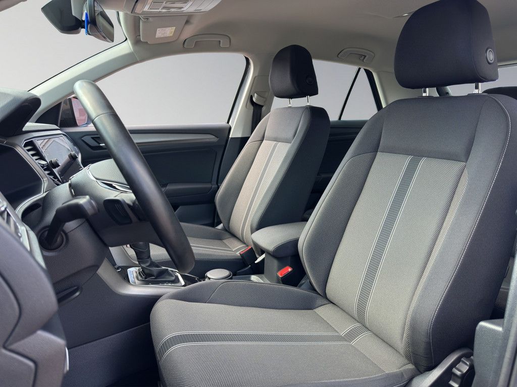 Volkswagen T-Roc 2.0 TDI Style - Samsaru's Car Outlet