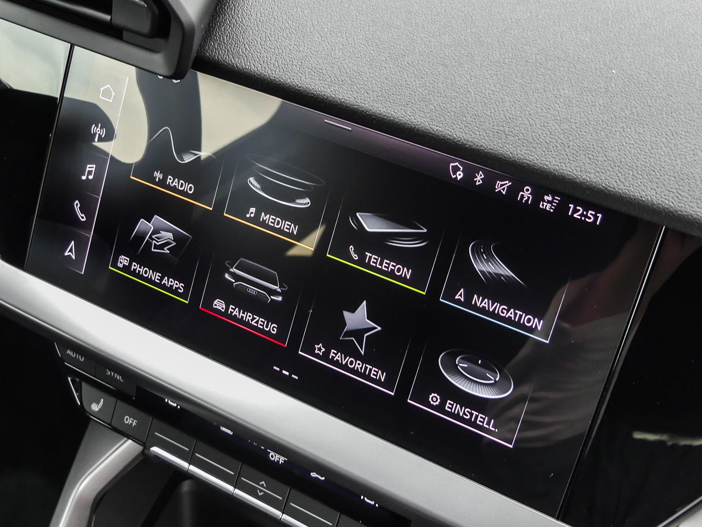 Audi A3 Sportback 30 TFSI S line - Samsaru's Car Outlet