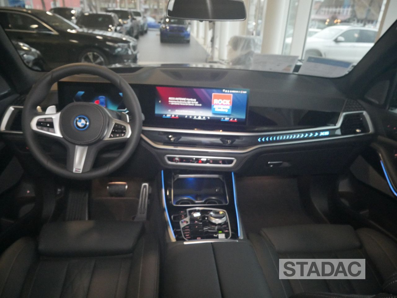 BMW X5 XDRIVE50E Sportpaket Navi LED Vollleder Klima
