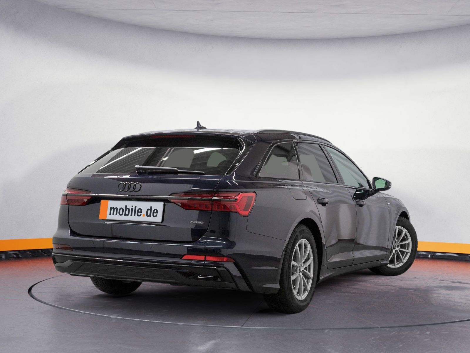 Audi A6 Avant 40 TDI Q S LINE - Samsaru's Car Outlet
