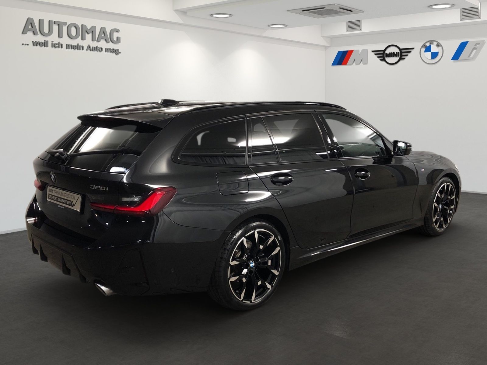 BMW 320i Tour.*M-Sport*DrivAss*ParkAssPlus*AktivGesc