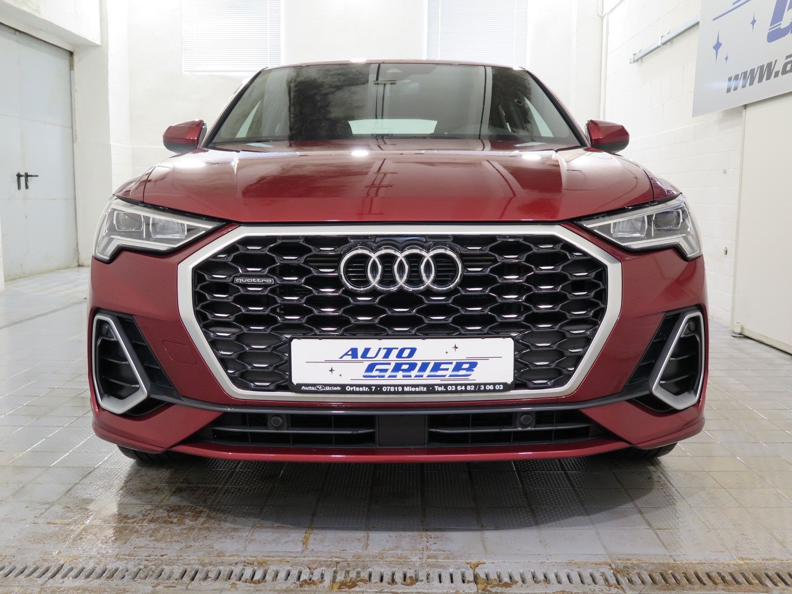 Audi Q3 Sportback 40 TFSI quattro S line - Samsaru's Car Outlet