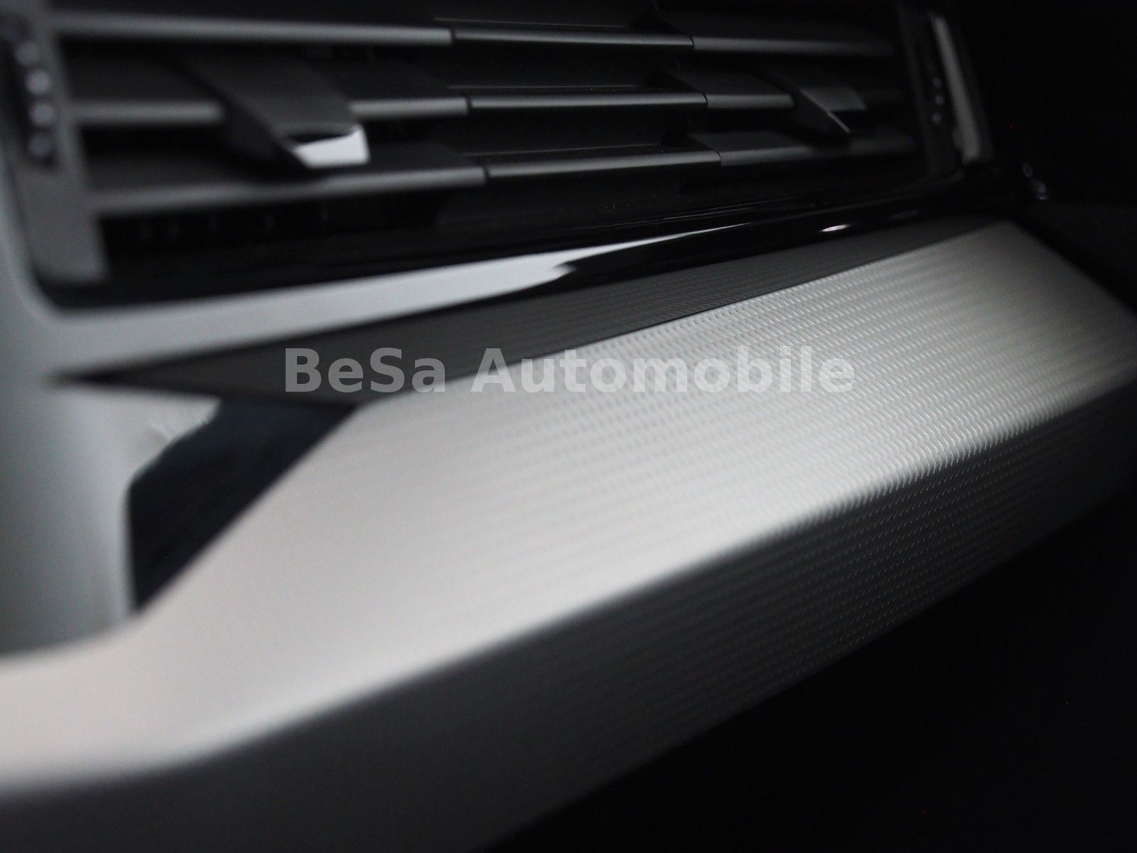 Audi A1 Sportback 40 TFSI Aut. S-line - Samsaru's Car Outlet